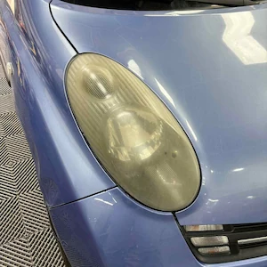 RÉNOVATION OPTIQUE DE PHARE 2 Rénovation des optiques de phares 72