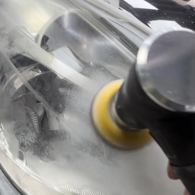 RÉNOVATION OPTIQUE DE PHARE 3 Rénovation des optiques de phares 72